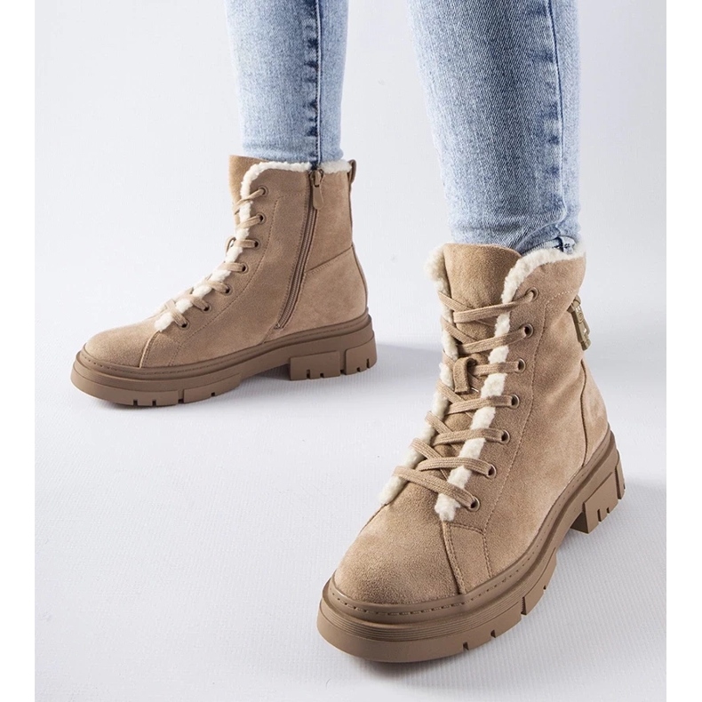 D/CEO Beżowe botki ocieplane z eko-zamszu Pompei beżowy 1