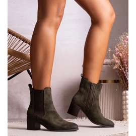 D/CEO Zielone botki na słupku Sabriya 1