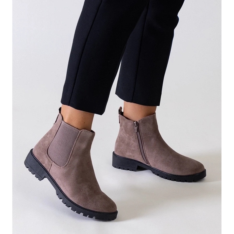 D/CEO Brązowe klasyczne casualowe botki z eko-zamsz Salara 2