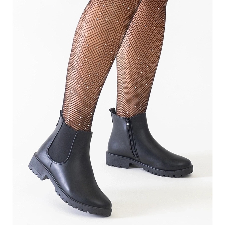 D/CEO Czarne klasyczne casualowe botki z eko-skóry Salara 1