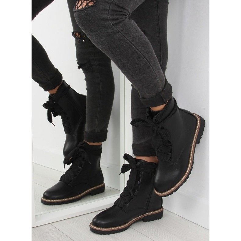 Botki sznurowane czarne 8308 black 2