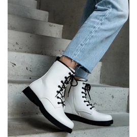 D/CEO Białe ocieplane botki workery eko skóra Veri 2