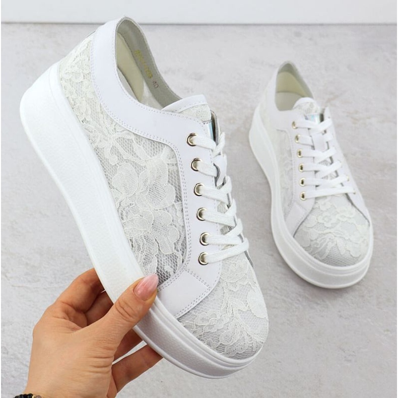 Półbuty na platformie S.Barski HY51-059 białe 1