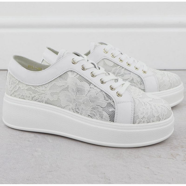 Półbuty na platformie S.Barski HY51-059 białe 2