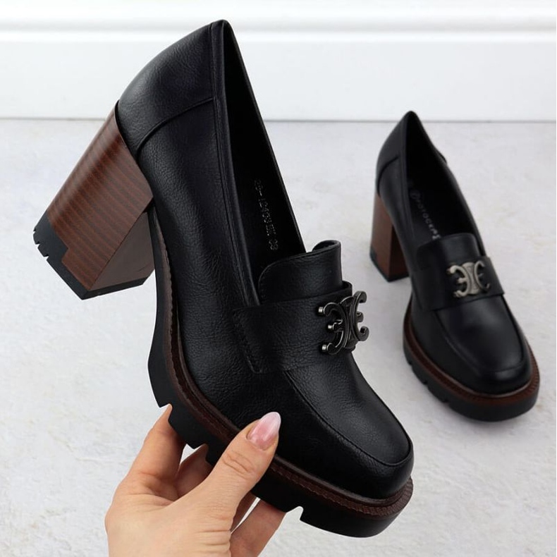 Półbuty mokasyny na słupku Potocki W SZ12403 WOL287 czarne 1