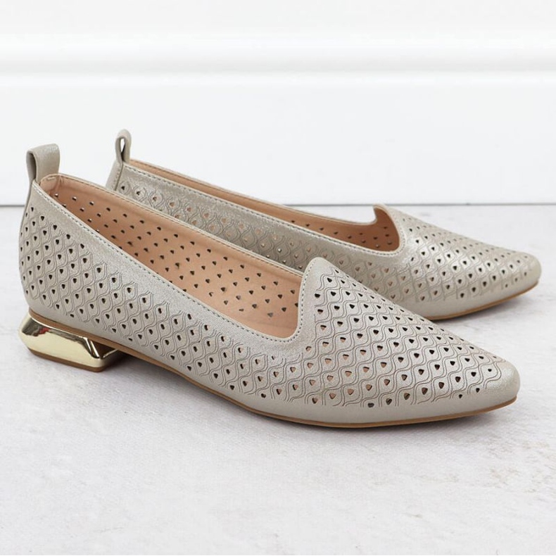 Półbuty na ozdobnym obcasie Potocki W SZ12574 WOL290 2