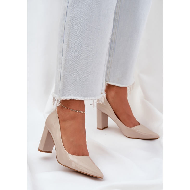 Seastar Lakierowane Czółenka Na Słupkowym Obcasie Beżowe beżowy 2