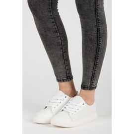 Ażurowe tenisówki białe 1