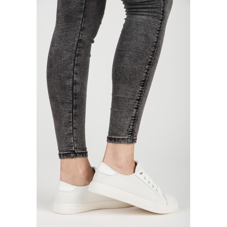 Ażurowe tenisówki białe 2