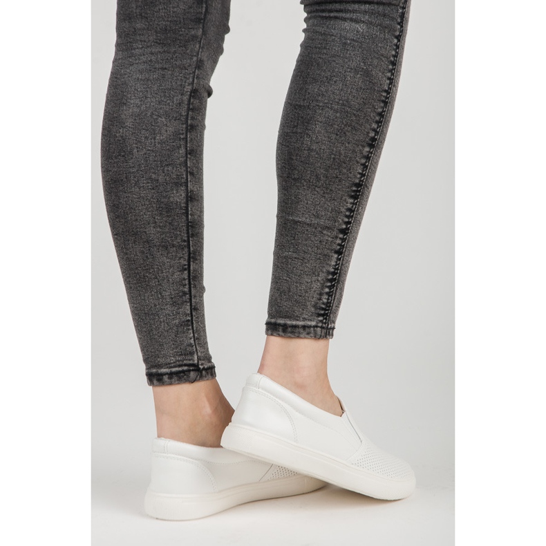 Ażurowe Slipony białe 1