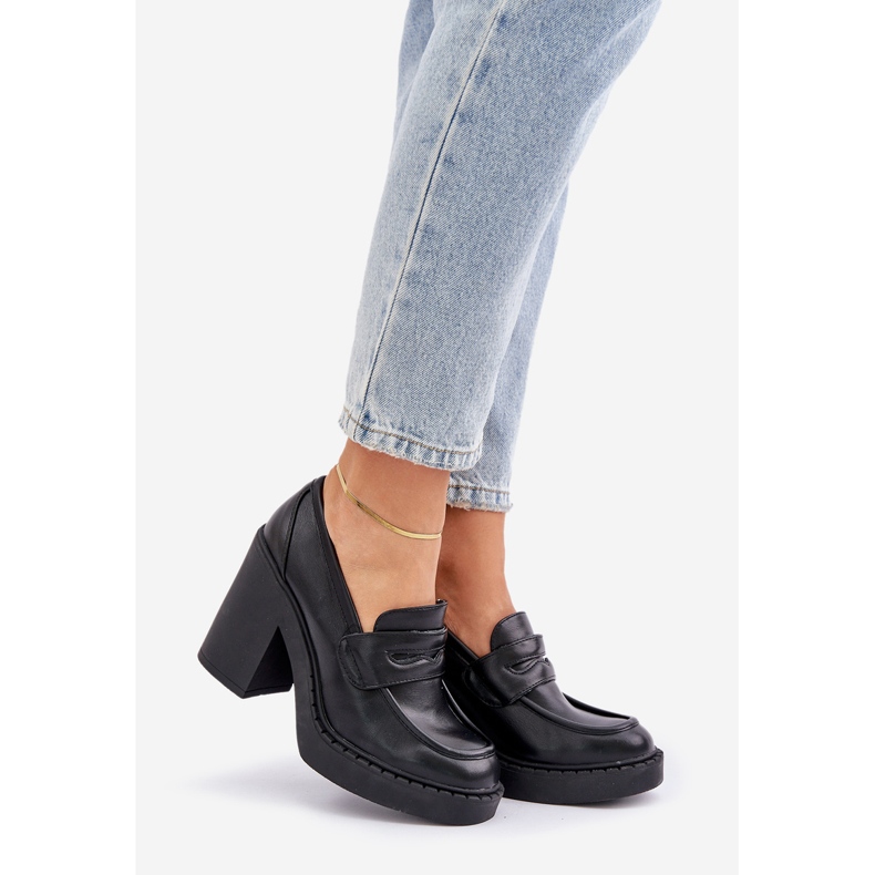 Czółenka Na Masywnym Słupku Z Eko Skóry Czarne 1