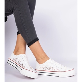 Białe trampki damskie ażurowe 1
