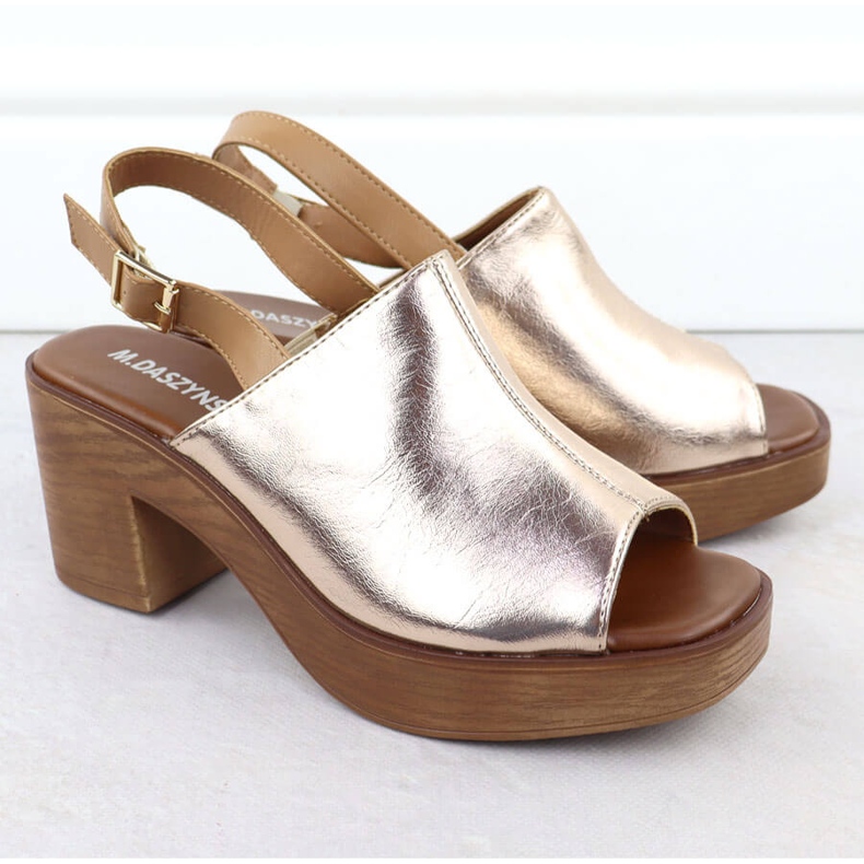 M. DASZYŃSKI Sandały damskie na słupku złote M.Daszyński MR23126-7 złoty 2