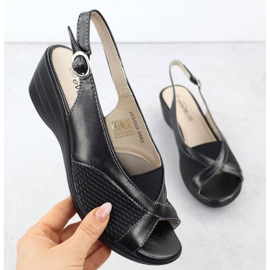 Sandały damskie na koturnie komfortowe czarne eVento 8863 1