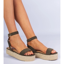 Zielone sandałki espadryle na platformie 3