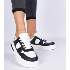 Czarno-białe sneakersy damskie na grubej podeszwie 3