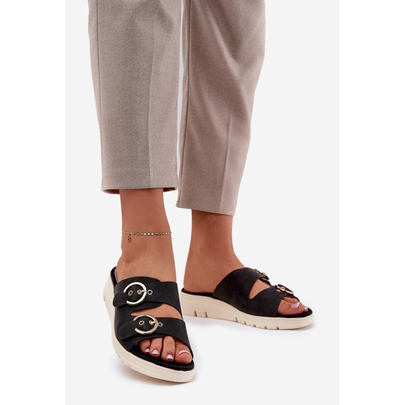 Lekkie Klapki Damskie Na Koturnie Z Klamrami Czarne 1