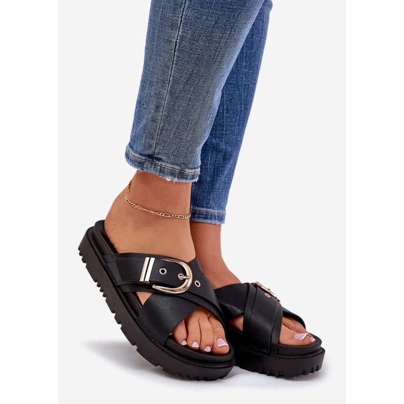 Klapki Na Platformie Z Klamrą Czarne 1