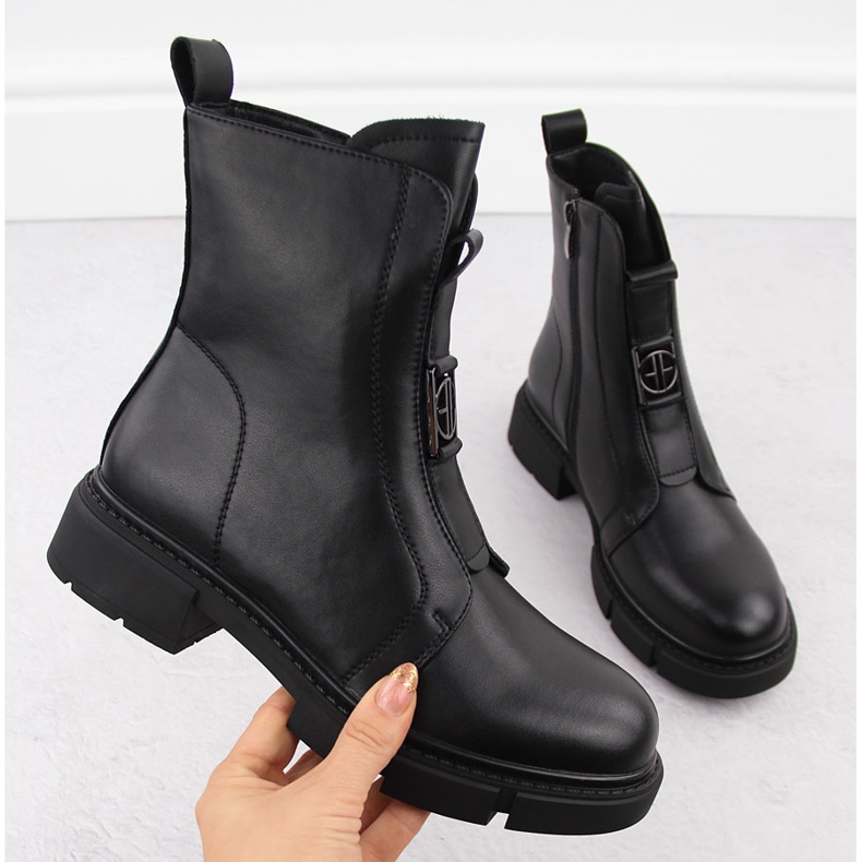 Skórzane botki damskie czarne Filippo DBT6524 2