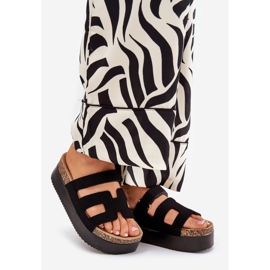 Klapki Na Masywnej Platformie Czarne 1