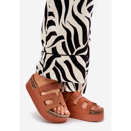 Klapki Na Masywnej Platformie Camel brązowe 1