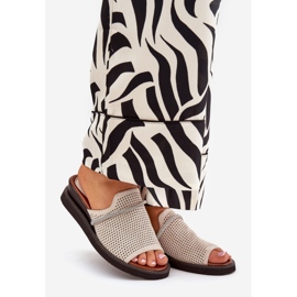 Jezzi Klapki Damskie Na Koturnie Z Ozdobnym Paseczkiem Beżowe beżowy 1