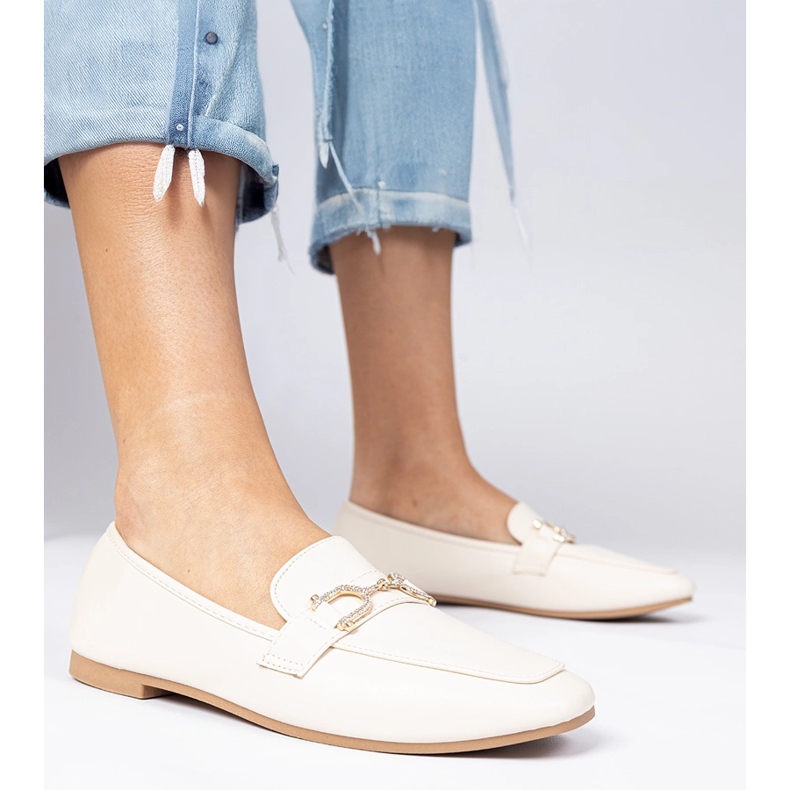 Beżowe eleganckie mokasyny z cyrkoniami beżowy 1