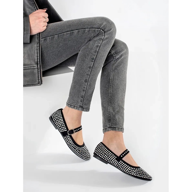 Czarne damskie baleriny z ćwietkami 1