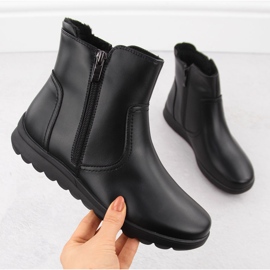 Skórzane botki damskie na suwak czarne FIlippo DBT6630 1