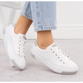 Skórzane buty sportowe damskie białe Rieker L8847-80 11