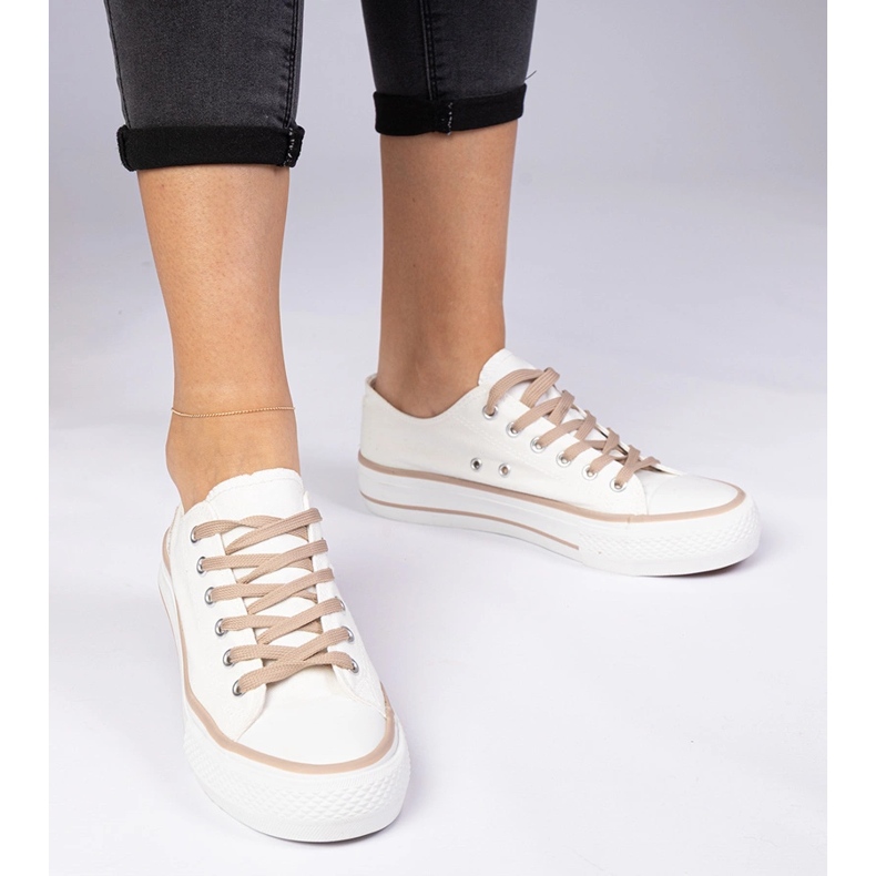 Biało-brązowe klasyczne damskie trampki białe 1