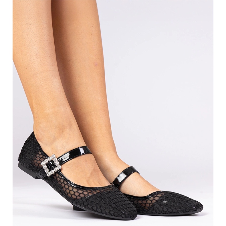 Czarne siateczkowe balerinki z klamrą i krysztalikami 1