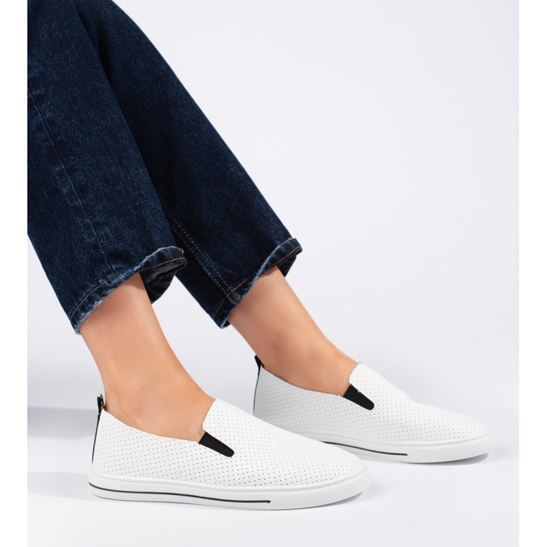 Ażurowe trampki damskie białe 2