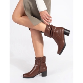 Brązowe skórzane botki damskie na słupku z marszczoną cholewką Sergio Leone 1