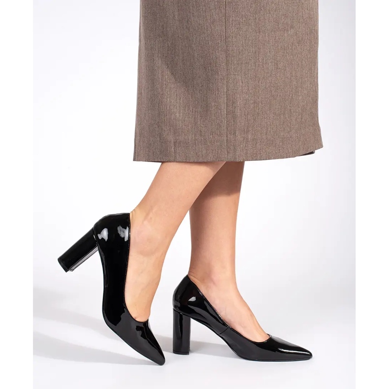 Seastar Eleganckie lakierowane czarne czółenka na słupku 1