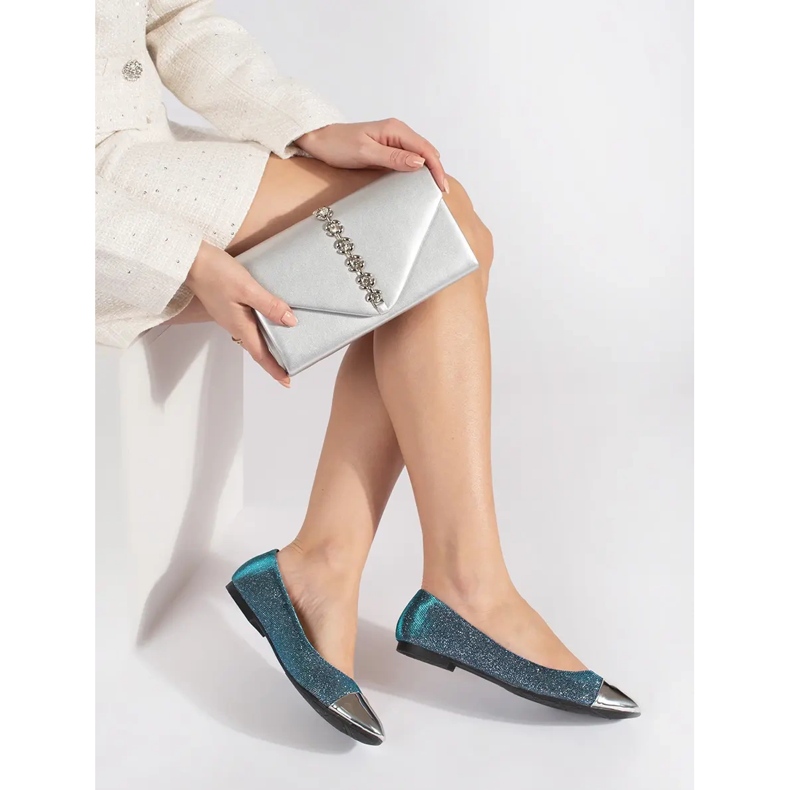 Niebieskie błyszczące baleriny ze srebrnym noskiem 1