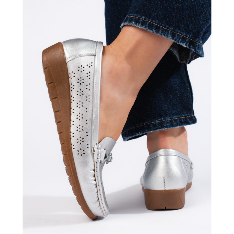 Srebrne mokasyny damskie srebrny 2