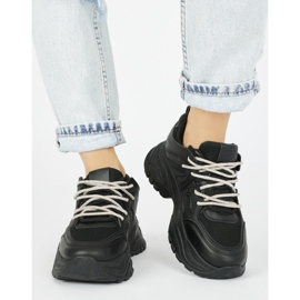 Damskie czarne sneakersy 1