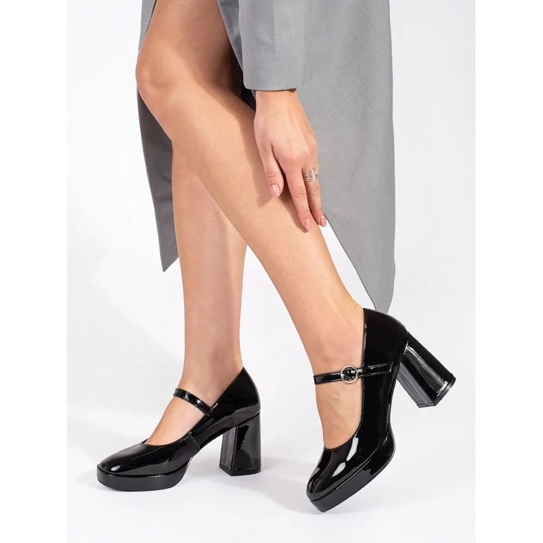 Seastar Czarne lakierowane półbuty damskie na słupku ze sprzączką 2