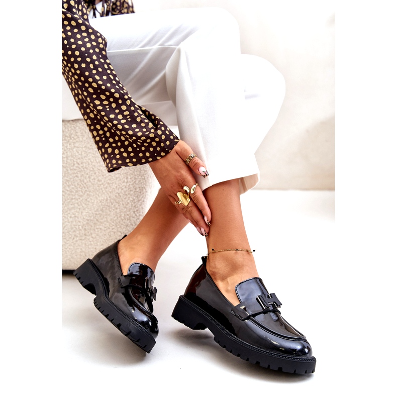 Mokasyny damskie lakierowane Vinceza 62187 czarne 3