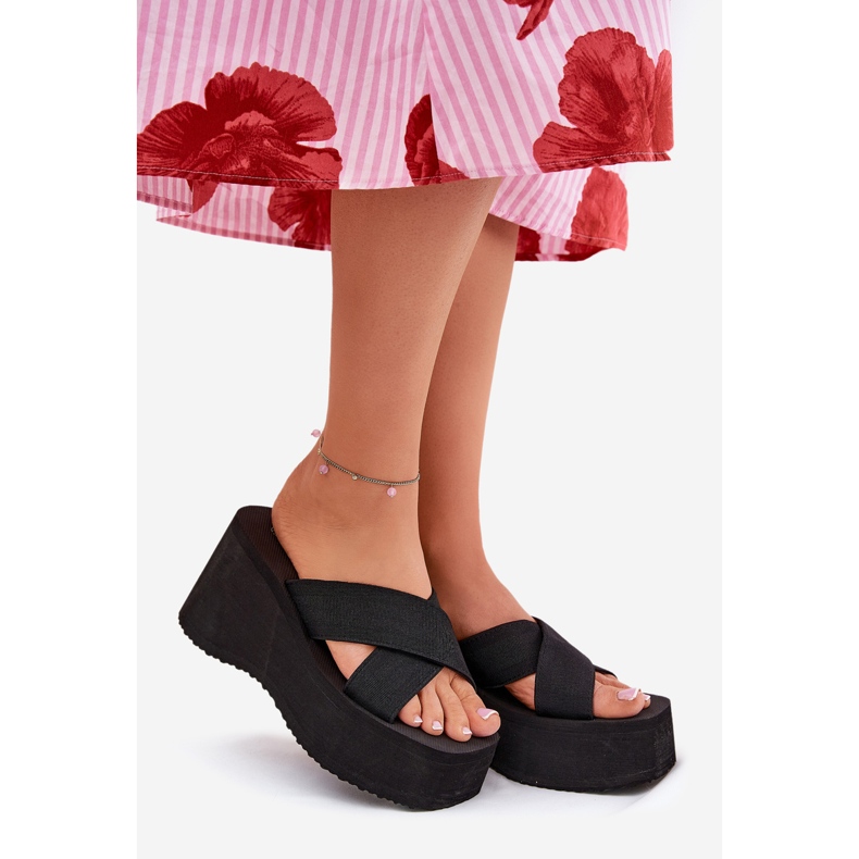 Klapki Damskie Na Koturnie I Platformie Czarne 1