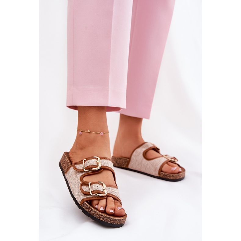 Materiałowe Klapki Damskie Na Korkowej Platformie Z Klamrami Camel brązowe 2