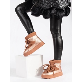 Brązowe sznurowane śniegowce damskie na grubej podeszwie 2