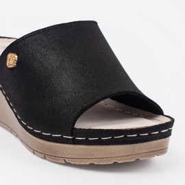 Goodin Czarne klapki damskie na koturnie 2