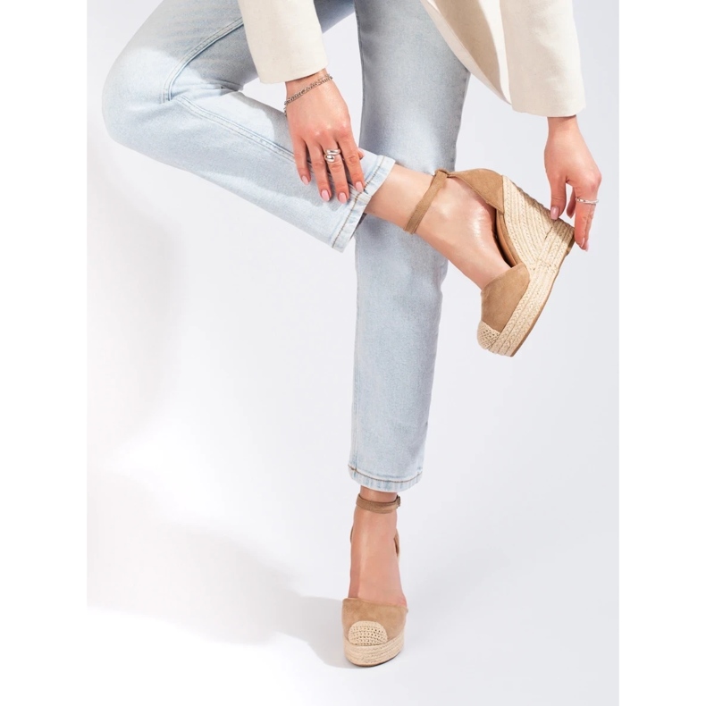 Sandały na koturnie Bl1919kh beżowy 1