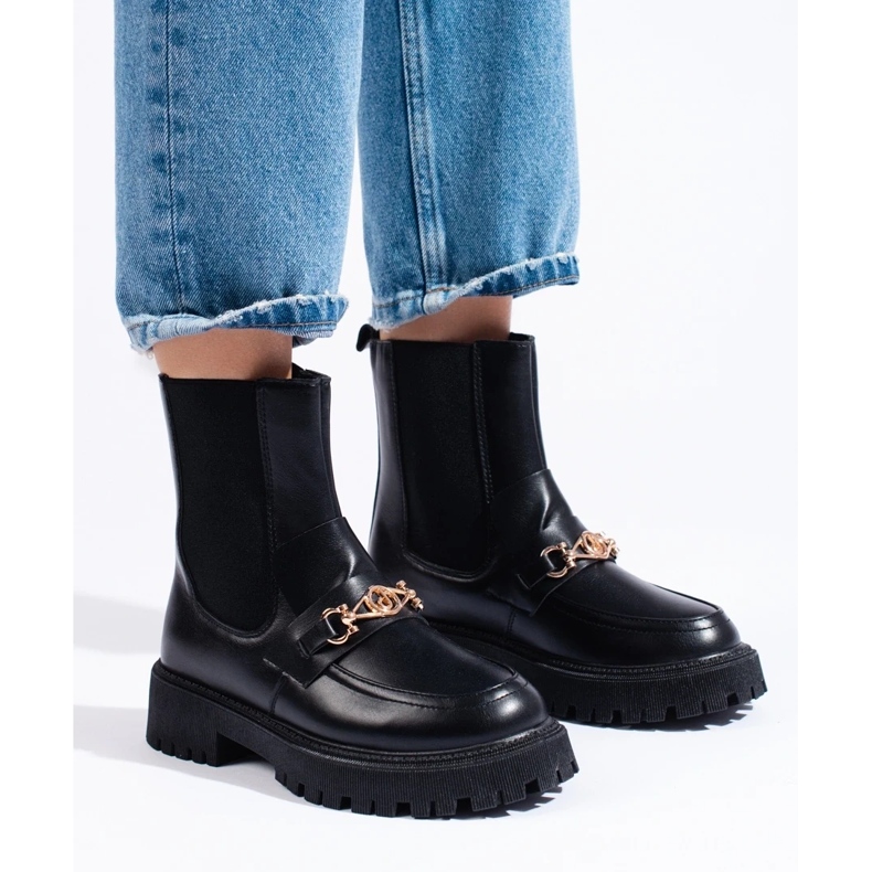 Wsuwane workery na platformie czarne 2