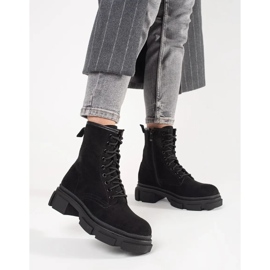 Zamszowe Czarne Traperki 2