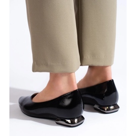 W. Potocki Czółenka z ozdobnym obcasem Potocki czarne 1