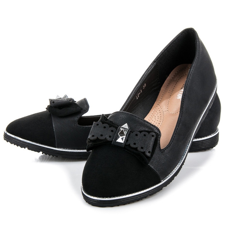 Ch. Creation Lordsy Z Kokardą czarne 1