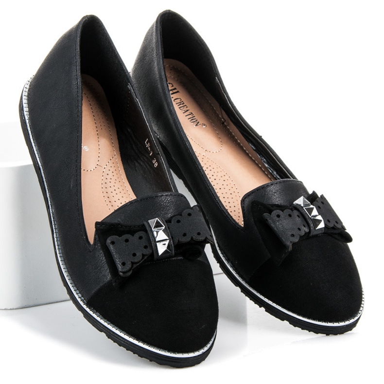 Ch. Creation Lordsy Z Kokardą czarne 2